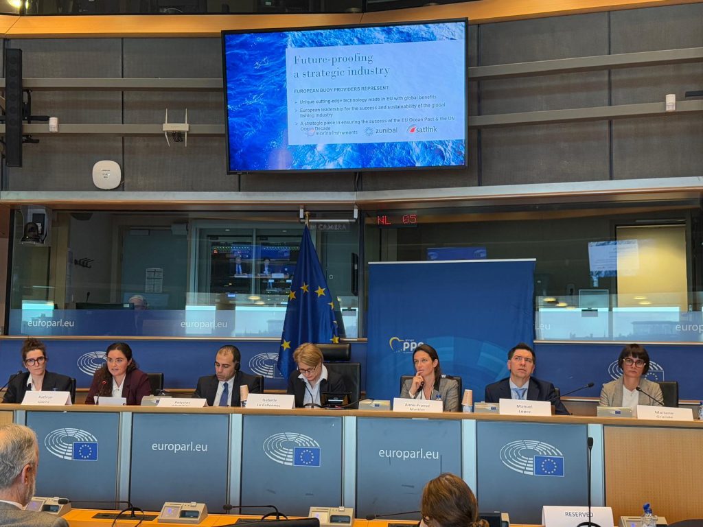 Data-driven fisheries: Smart satellite buoys take the stage at the European Parliament